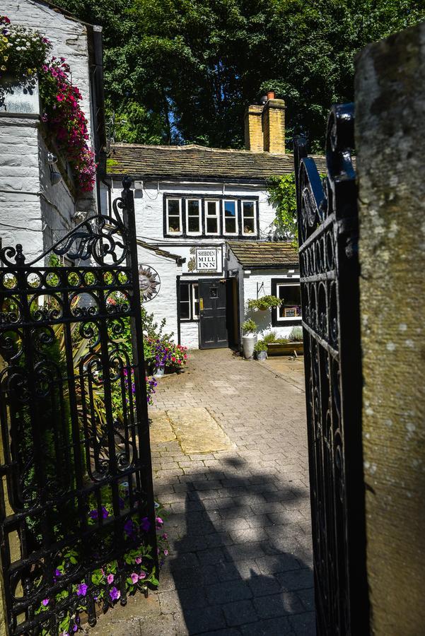 Shibden Mill Inn Халифакс Екстериор снимка