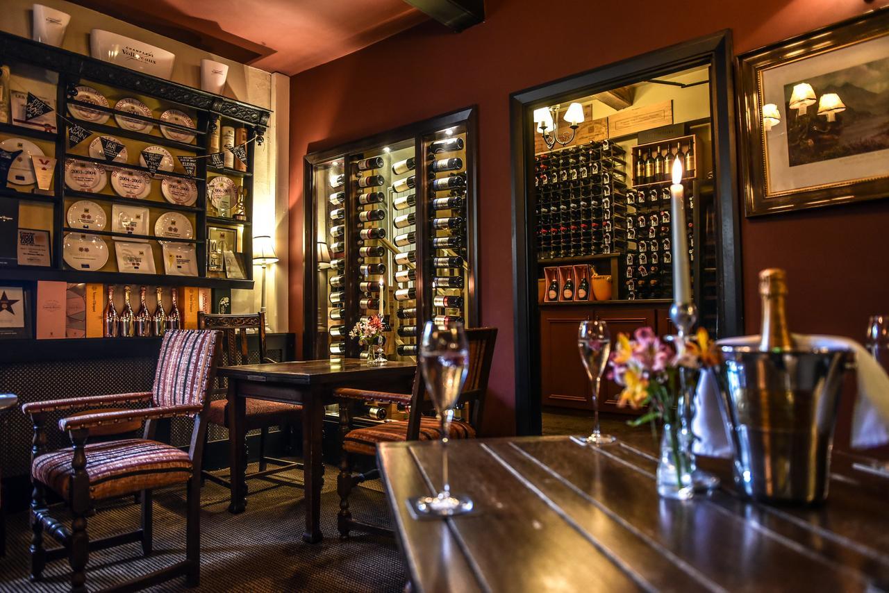 Shibden Mill Inn Халифакс Екстериор снимка